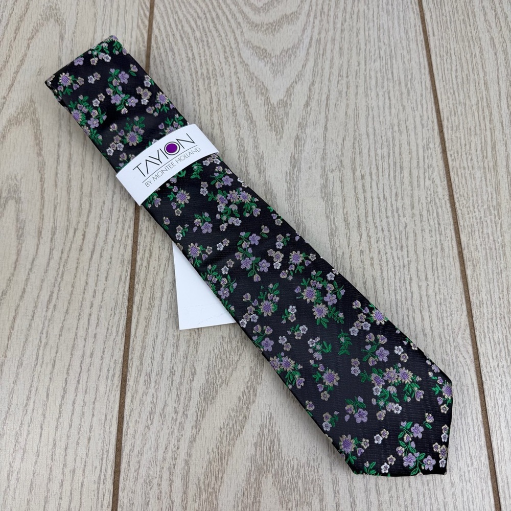 712 Tayion by Montee Holland Floral Men's Tie 001 Black $55 Polyester 2YC24-2012